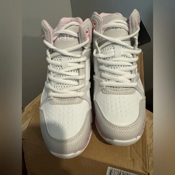 AND1 Assist 6.0 Gray and Pink Sneakers size 2 Youth - Picture 6 of 10